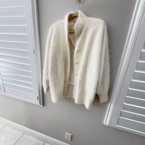 Misook Angora Blend white soft Sweater